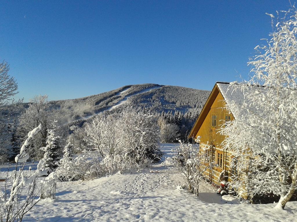 Chata Jawa Hotell Strážné Eksteriør bilde