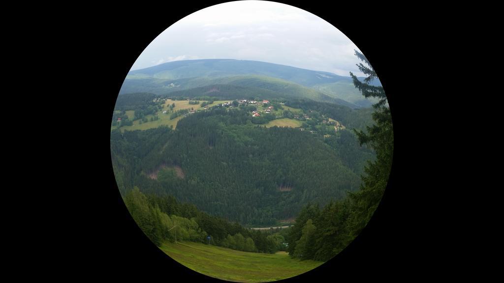 Chata Jawa Hotell Strážné Eksteriør bilde